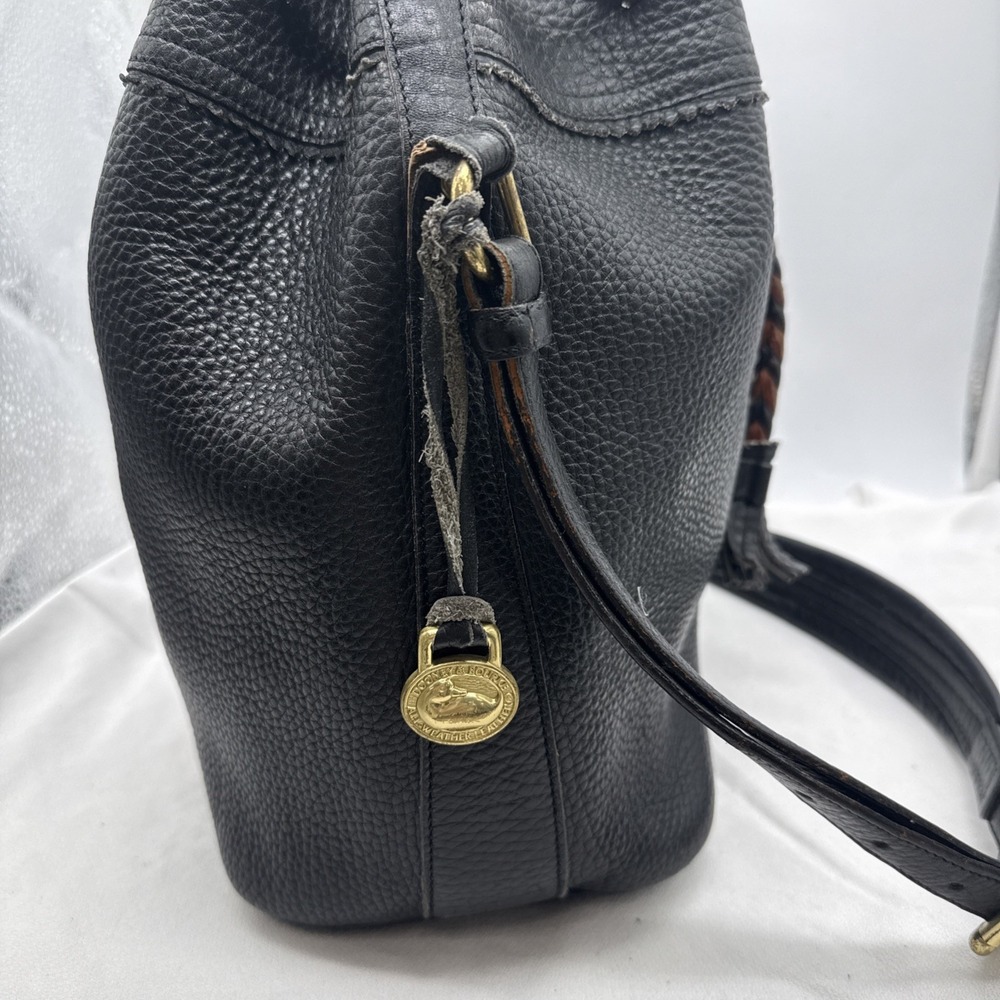 Dooney & Bourke All Weather Leather Drawstring Bucket Bag Black Vintage Made US - Picture 3 of 12